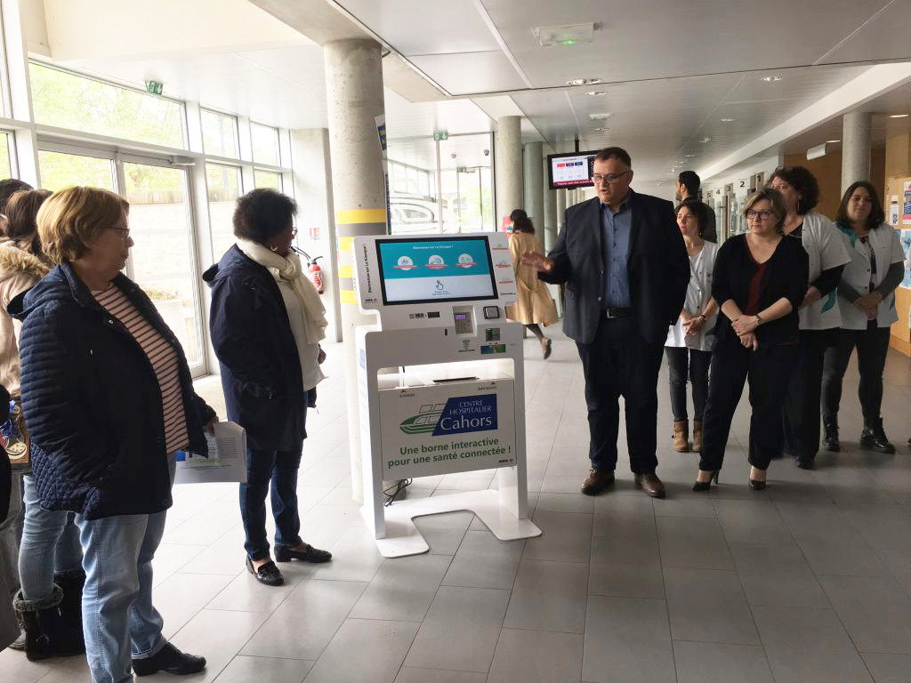 Borne interactive-cahors-agfa healthcare-ipmfrance